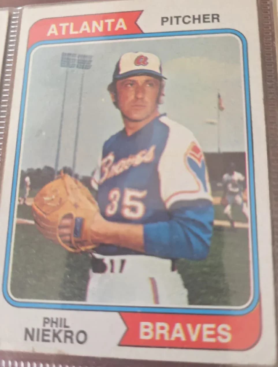 Phil Niekro #29