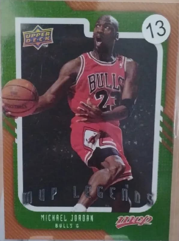 Michael Jordan [Gold Script] #245