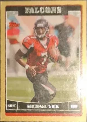 Michael Vick [Black Refractor] #28