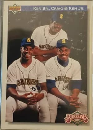 Ken Griffey Sr. / Craig Griffey / Ken Griffey Jr. [Gold Hologram] #85