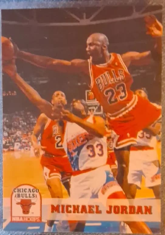 Michael Jordan [5th Anniversary Gold] #28