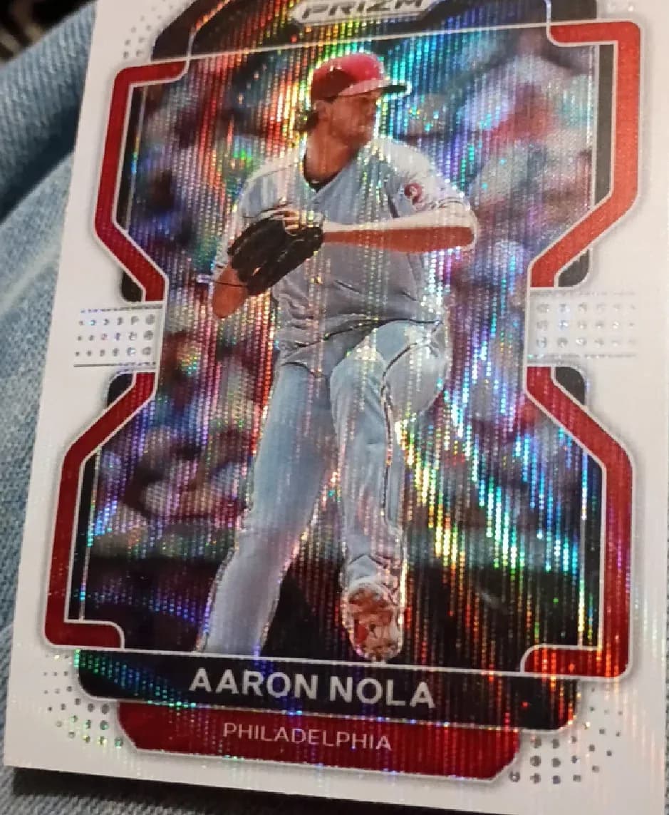 Aaron Nola [Shimmer Prizm] #158