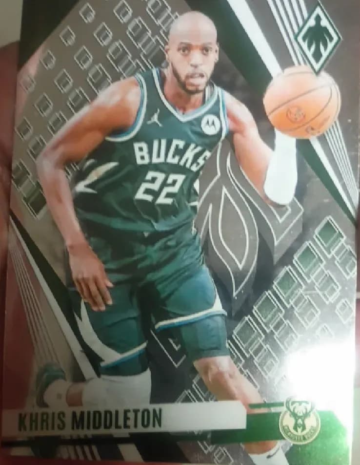 Khris Middleton #199