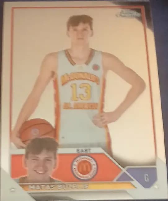 Leaky Black [Gold Refractor] #51