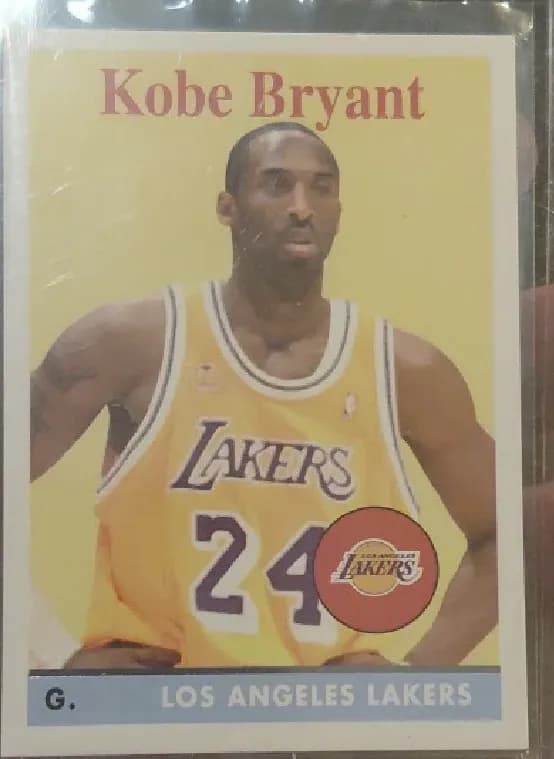 Kobe Bryant [1958 Relics] #24