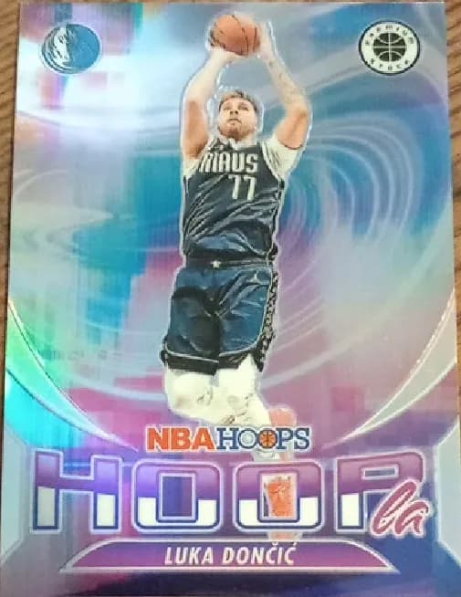 Luka Doncic [Silver Prizm] #7