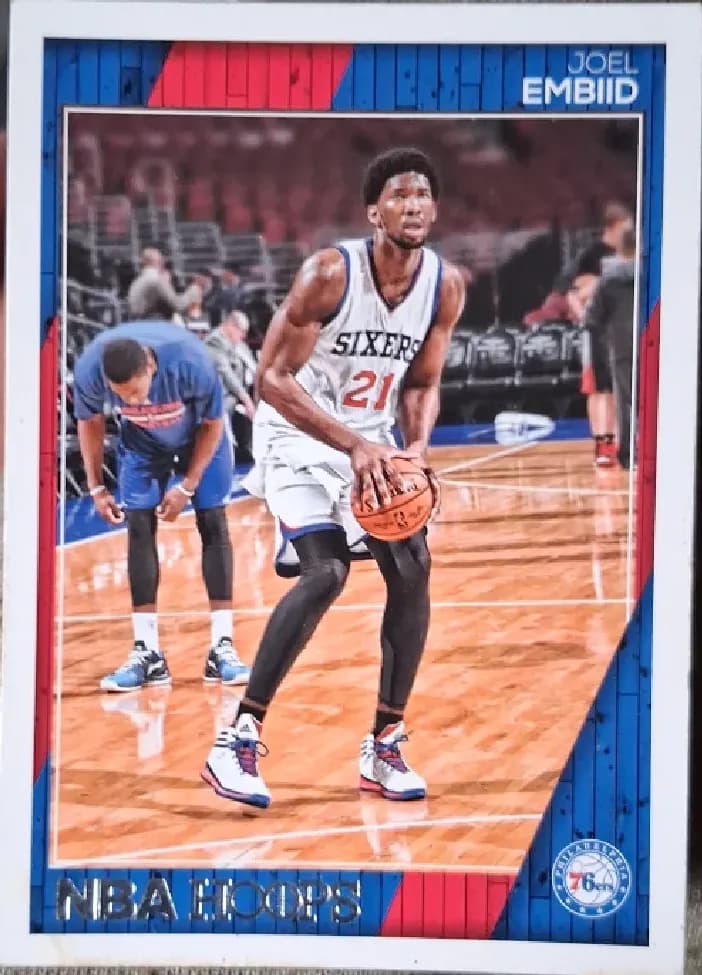 Joel Embiid [Gold] #4