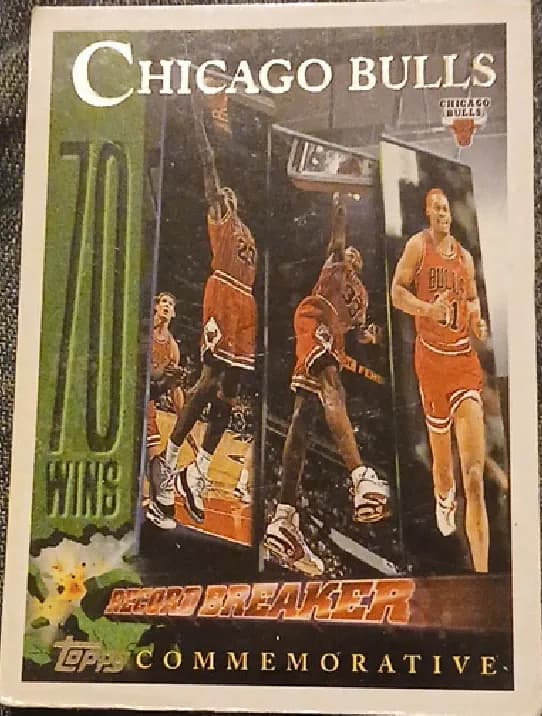 Chicago Bulls [Refractor] #72