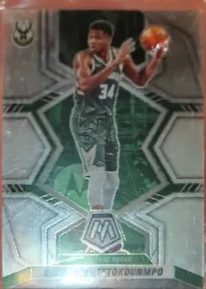 Giannis Antetokounmpo [Silver] #98