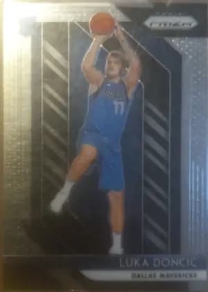 Luka Doncic [Gold Prizm] #280